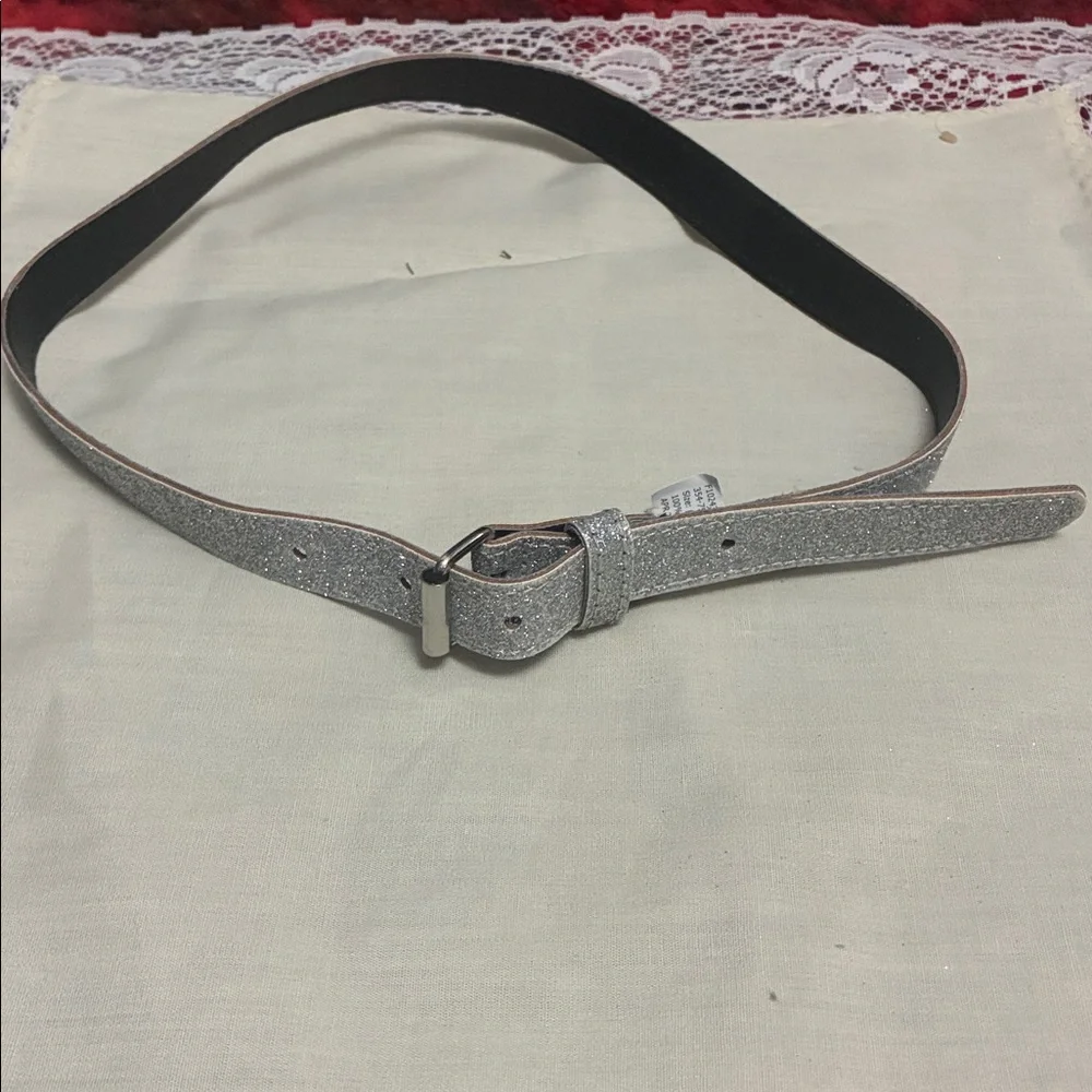 Girls sparkle silver belt 6 reg